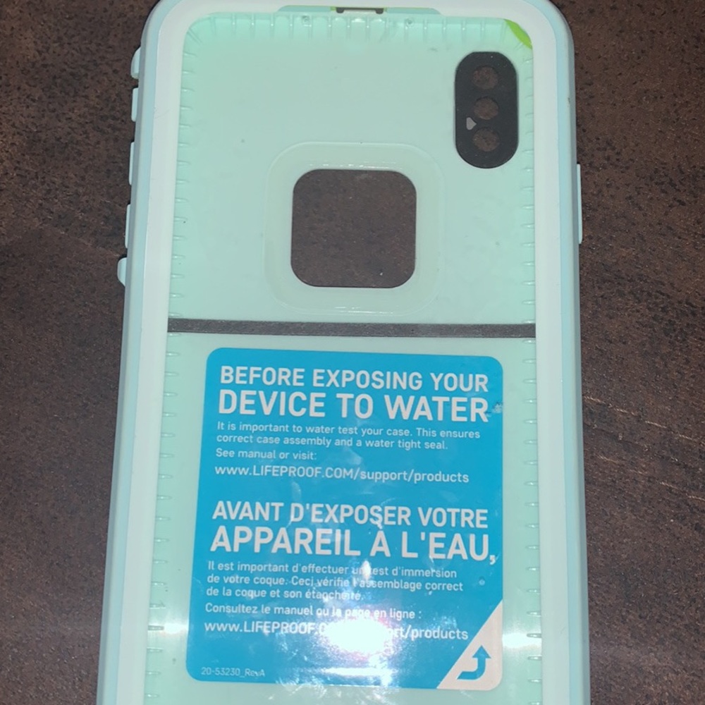 iPhone XS Max life proof case